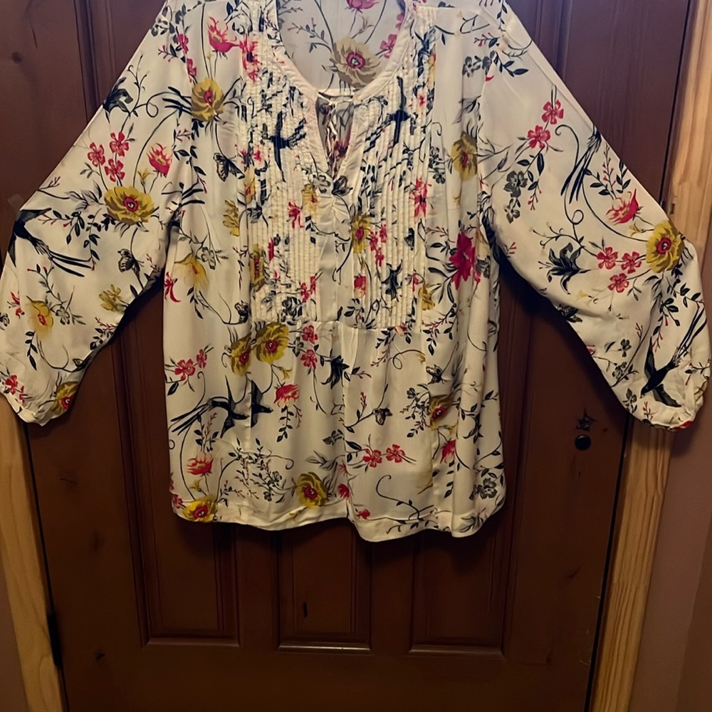 Old Navy Cream Floral Blouse